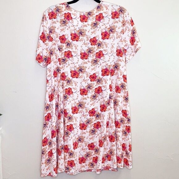 ASTR The Label Women’s Hibiscus Floral Lace-Up Feminine Twee Shift Dress Size L - Picture 4 of 6